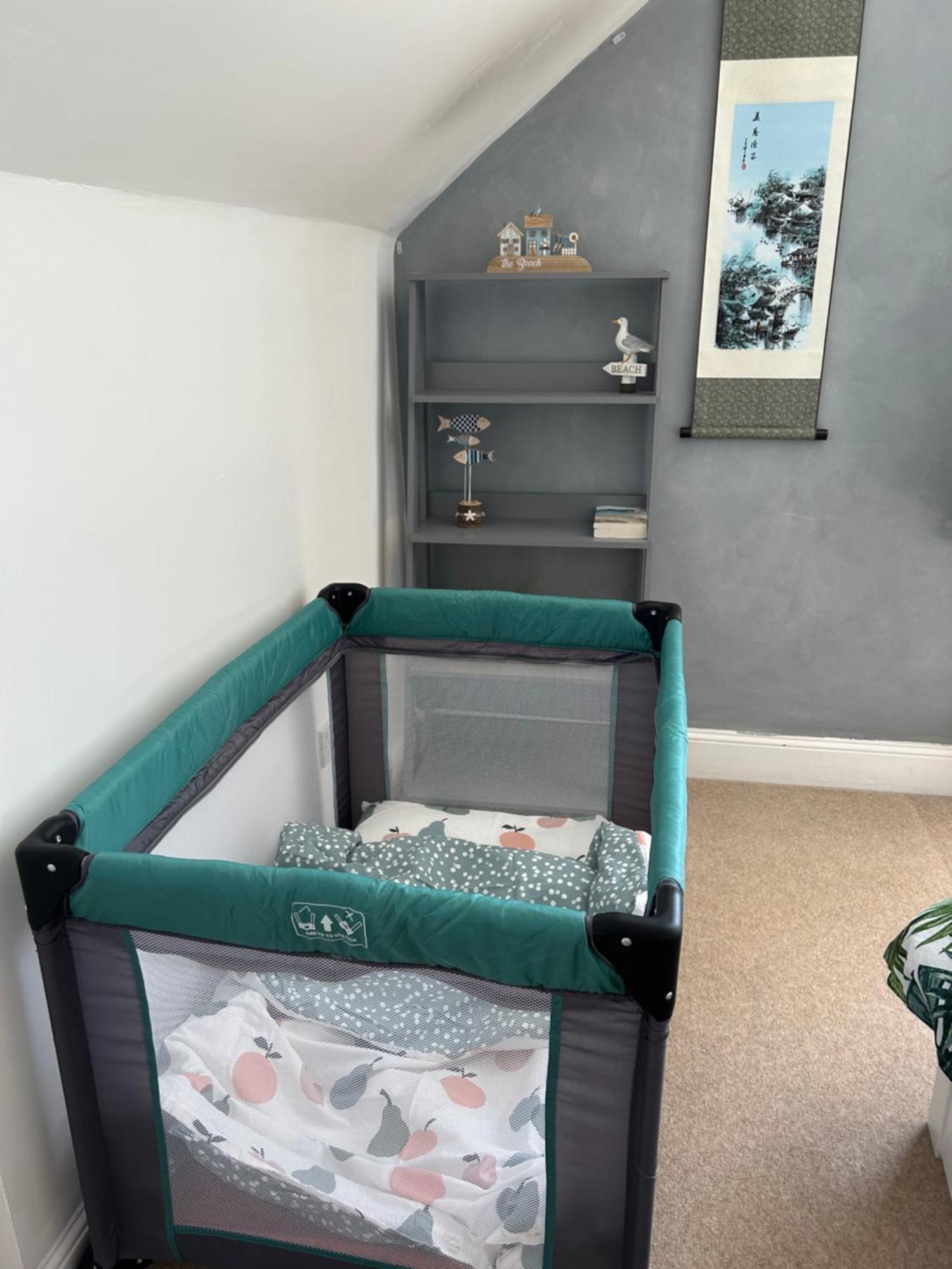 Seaside Rentals Bournemouth - 2Br, Upto 6Ppl, Beach 3 Min Walk, Dogs Ok, Wifi, Park 2 Cars المظهر الخارجي الصورة